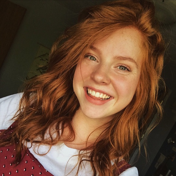 Meet your Posher, Julia - Picture 1 of 1